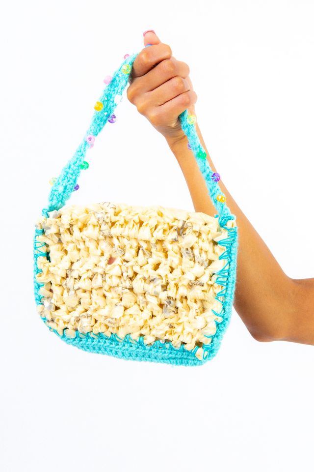 zig-zag-itty-bitty-recycled-purse-urban-outfitters