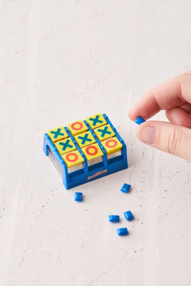 World’s Smallest Toss Across Game Urban Outfitters