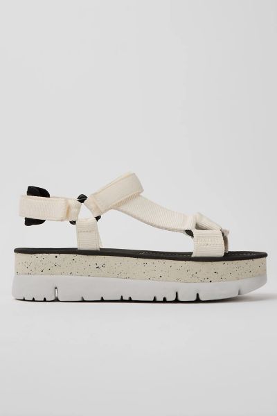camper oruga up sandal
