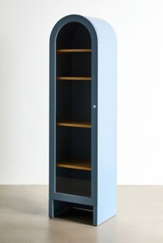 Slide View: 3: Mason Curio Cabinet