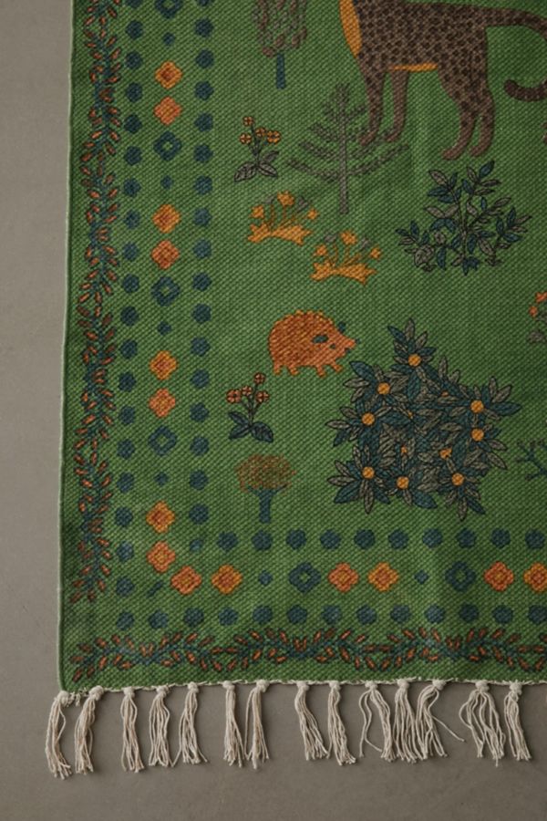 Slide View: 4: Printed Woodland Creature Rug