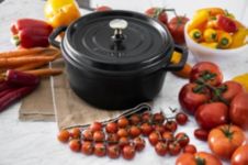 Thumbnail View 5: Staub Cast Iron 4-qt Round Cocotte