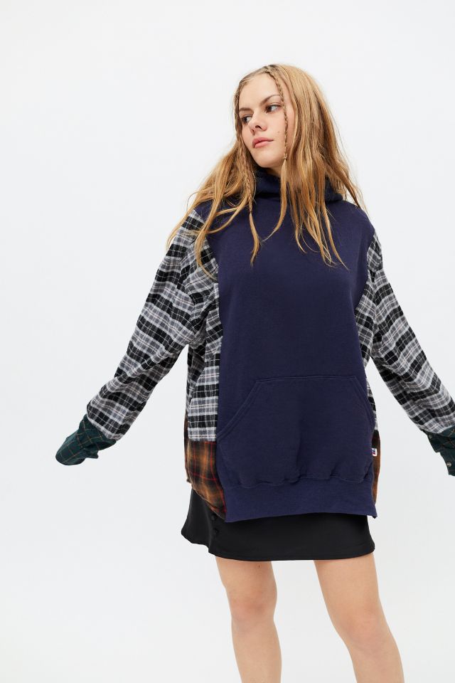 Urban Renewal Recycled Spliced Flannel Hoodie Sweatshirt | Urban Outfitters