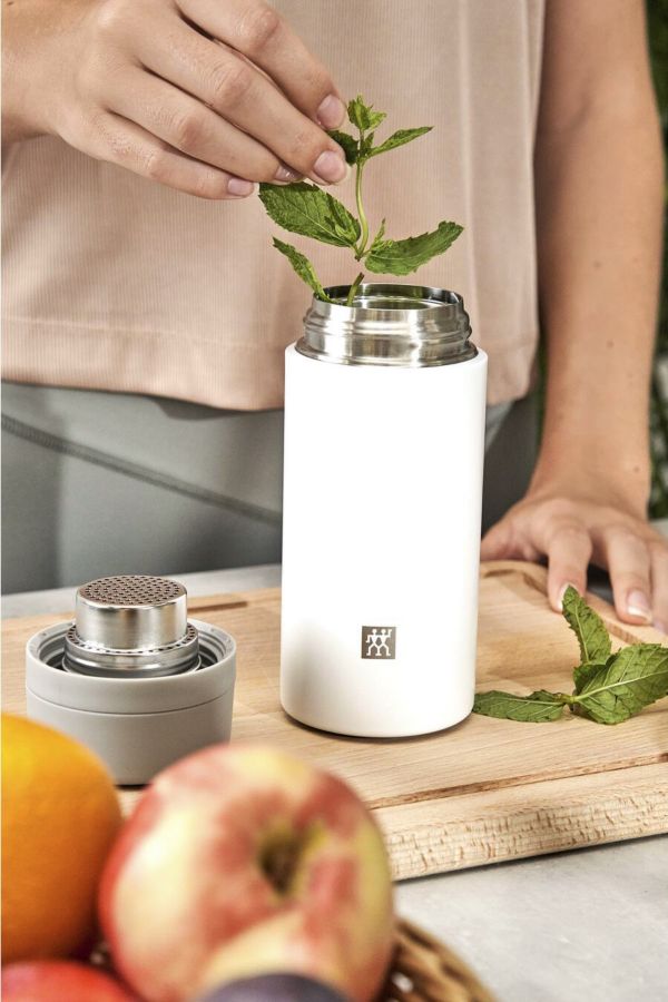 Slide View: 1: ZWILLING Thermo 14.2 oz Insulated Tea & Fruit Infuser Bottle