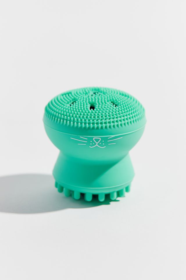 I Dew Care 3In1 Pawfect Face Scrubber Urban Outfitters