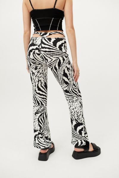 zebra flares outfit