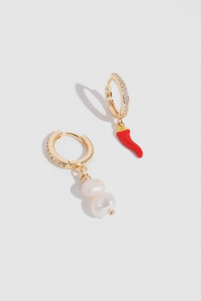 Joey Baby Hot Chili Earrings