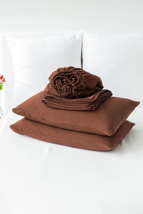 Slide View: 1: MagicLinen 4-piece Linen Sheet Set