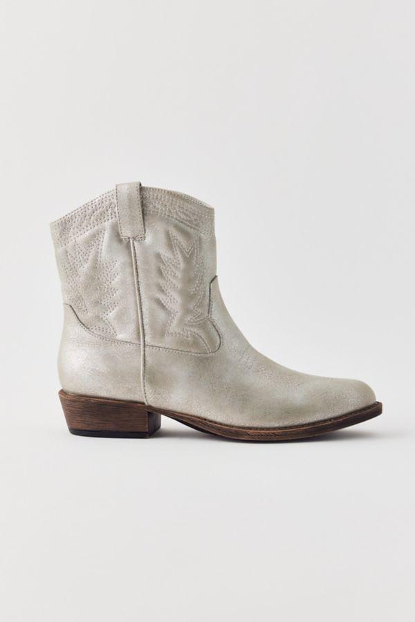 Slide View: 2: Matisse Footwear Pistol Cowboy Boot