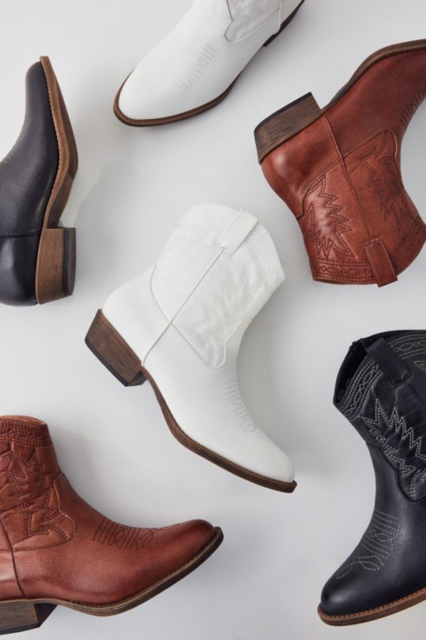 Slide View: 1: Matisse Footwear Pistol Cowboy Ankle Boot