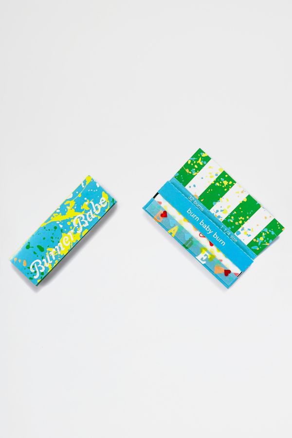 Slide View: 4: Burner Babe Obsession Rolling Papers