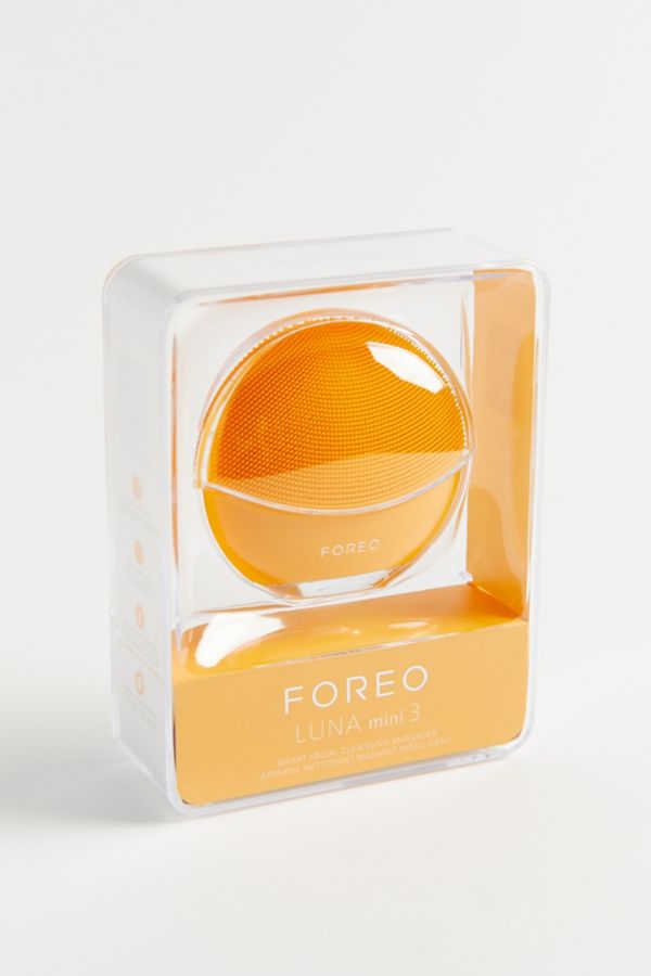 Slide View: 2: Foreo LUNA Mini 3 Smart Facial Cleansing Device