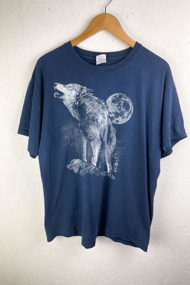 Vintage Nature Wolf T Shirt | Urban Outfitters