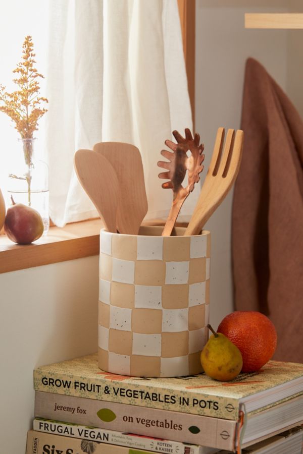 Slide View: 1: Check Utensil Holder