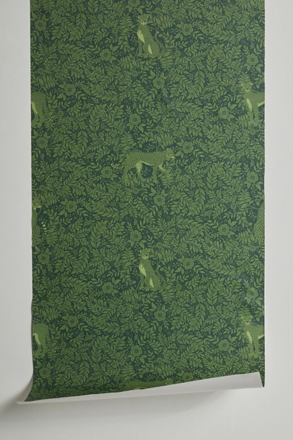 Slide View: 2: Avenie Cheetah Spring Collection Removable Wallpaper