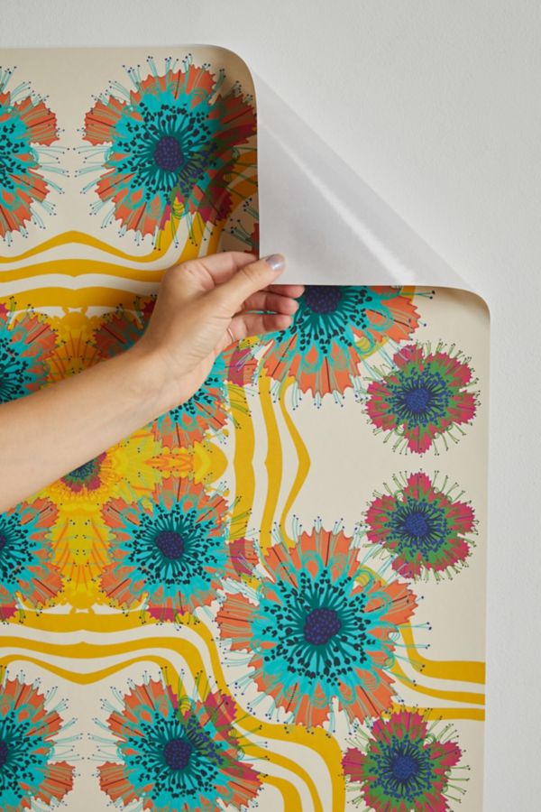 Slide View: 3: Sewzinski	Banksia Floral Pattern Removable Wallpaper