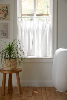 Slide View: 1: Solid Café Curtain Set