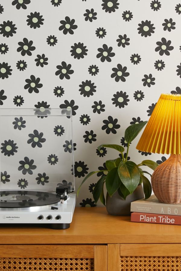 Slide View: 1: Daisy Removable Wallpaper