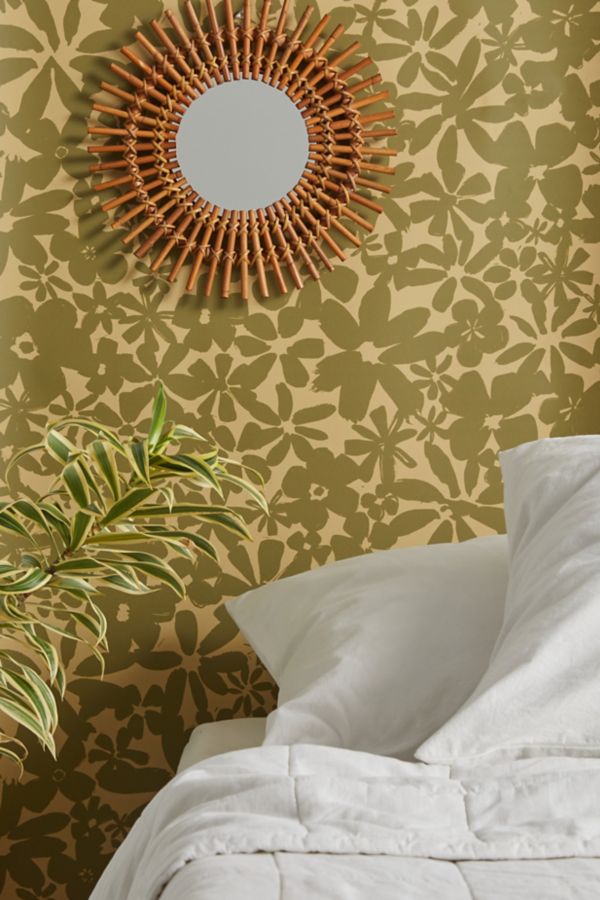 Slide View: 1: Andie Floral Removable Wallpaper