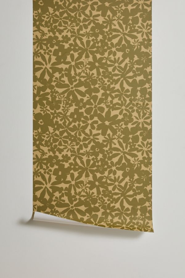 Slide View: 2: Andie Floral Removable Wallpaper