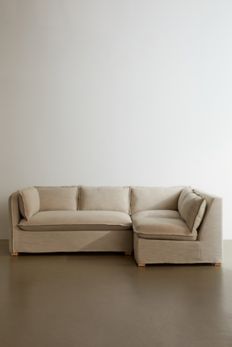 Slide View: 2: Maia Sectional Sofa