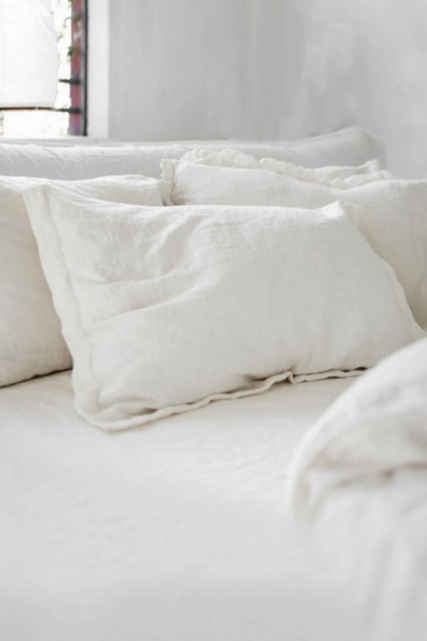 Slide View: 1: MagicLinen Linen Pillow Sham