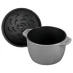 Thumbnail View 5: Staub Cast Iron 1.5-qt Petite French Oven