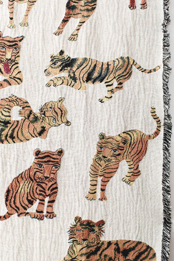 Slide View: 2: Olivia Wendel Playful Tigers Blanket