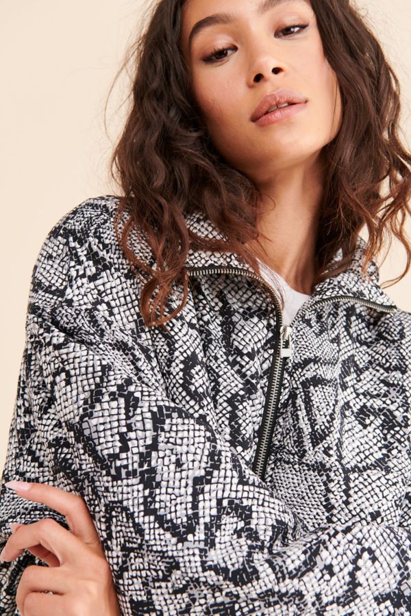 Slide View: 4: UO Nathan Animal Print Jacket