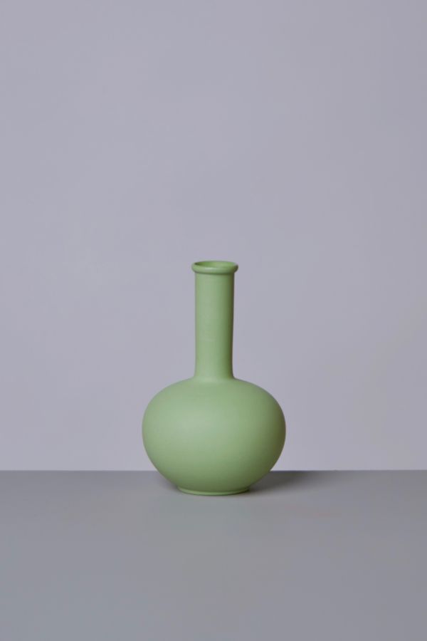 Slide View: 2: Middle Kingdom Miniature Porcelain Beauty Vase