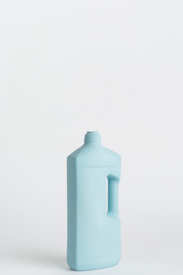 Slide View: 2: Middle Kingdom x Foekje Fleur Porcelain Motor Oil Vase