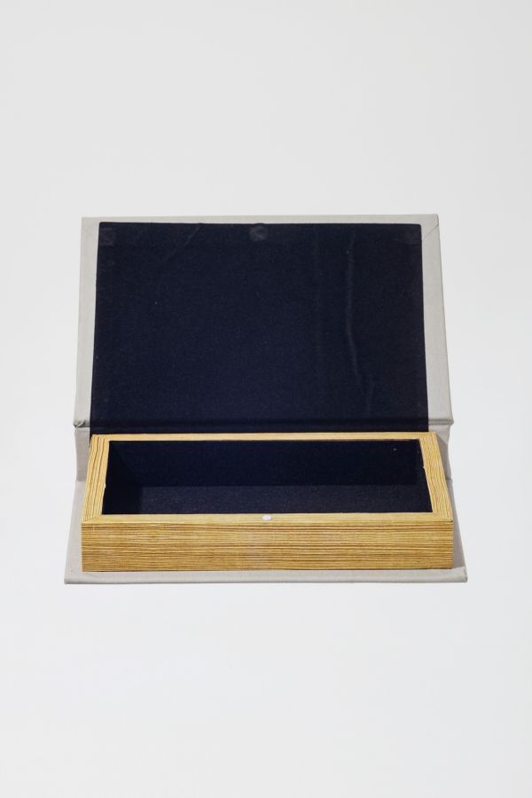 Slide View: 4: Puebco Velvet Lined Book Box