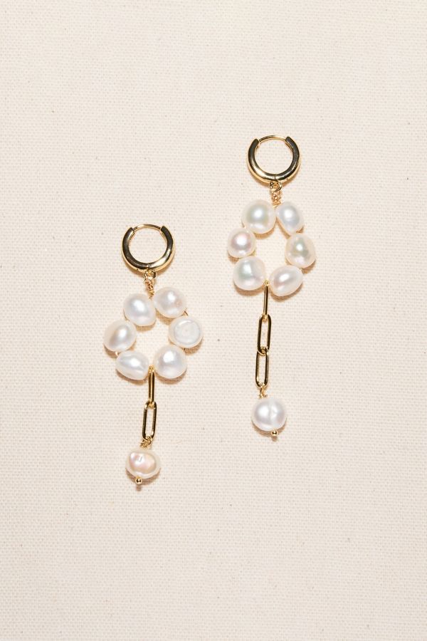 Slide View: 2: Joey Baby Kiki Pearl Earrings