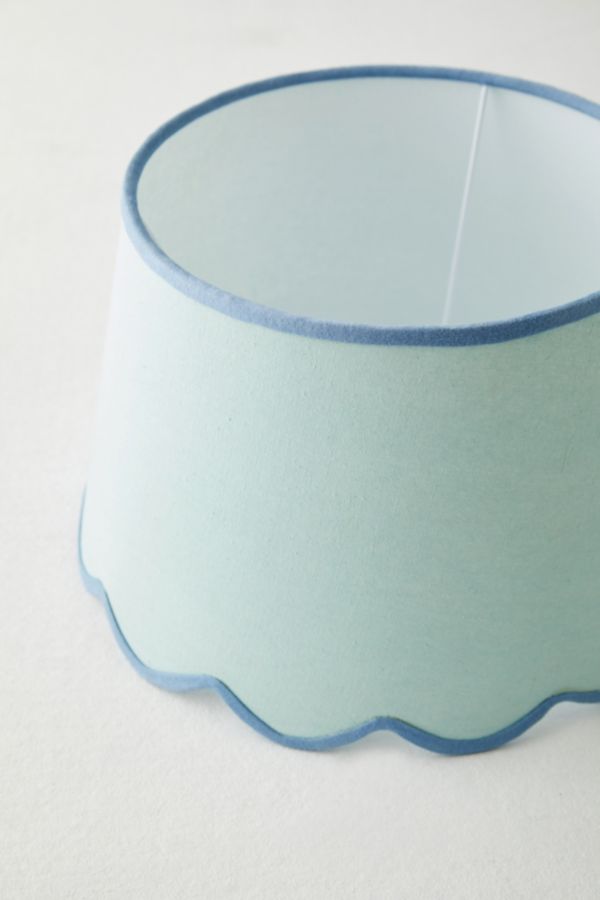 Slide View: 3: Scallop Trim Lamp Shade