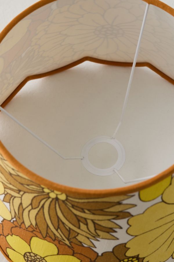 Slide View: 6: Scallop Trim Lamp Shade