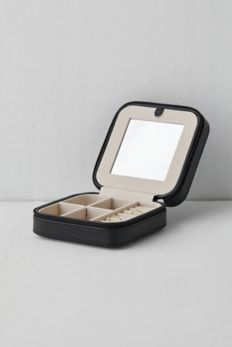 Slide View: 3: Mele and Co Dana Vegan Leather Travel Jewelry Box