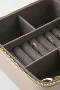 Slide View: 6: Mele and Co Shiloh Travel Jewelry Case