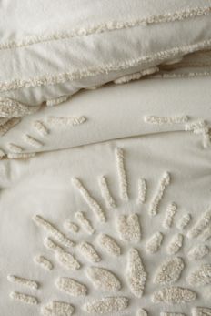 Slide View: 3: Jackie Tufted Comforter