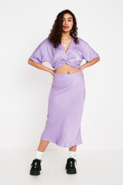 UO Lilac Satin Bias-Cut Midi Skirt | Urban Outfitters