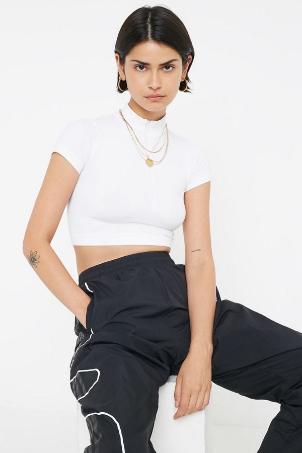 UO Baby Rib Half-Zip Funnel Neck Top | Urban Outfitters
