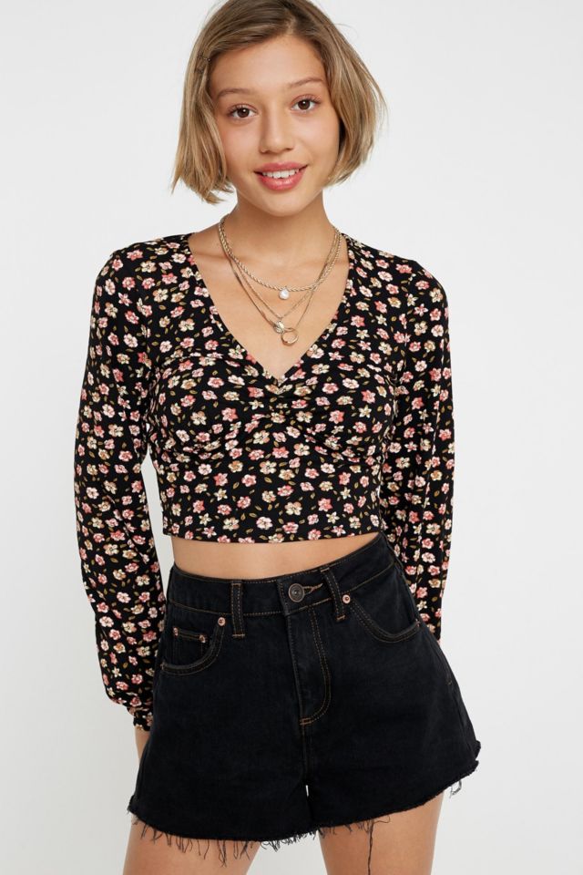 UO Bonnie Floral Cropped Top | Urban Outfitters