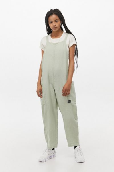 urban outfitters linen jumpsuit