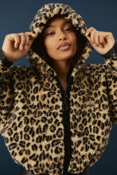 iets frans... Leopard Print Cropped Fleece | Urban Outfitters