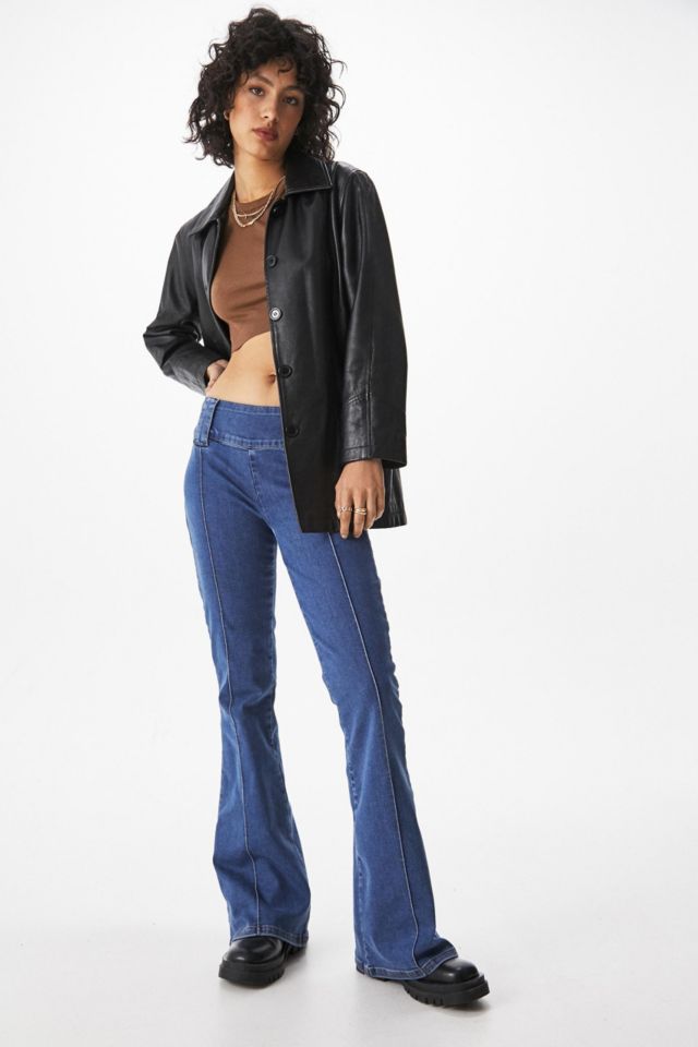 BDG Missy Low-Rise Mid-Wash Flare Jean | Urban Outfitters