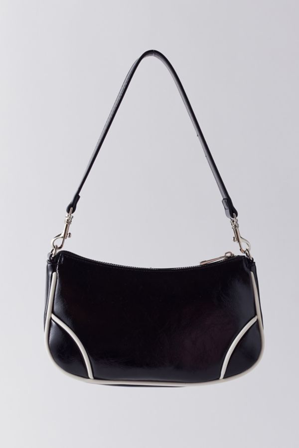 Slide View: 4: Daphne Moto Bag