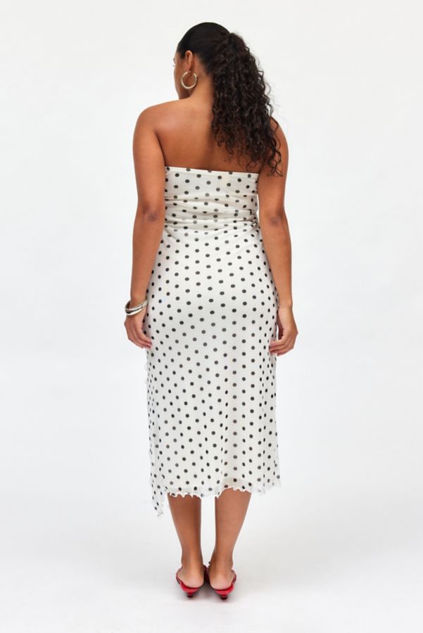 Slide View: 2: UO Samara Mesh Strapless Stretch Midi Dress