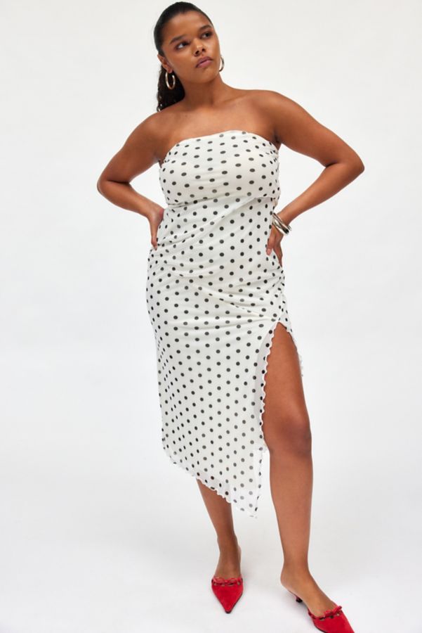 Slide View: 3: UO Samara Mesh Strapless Stretch Midi Dress