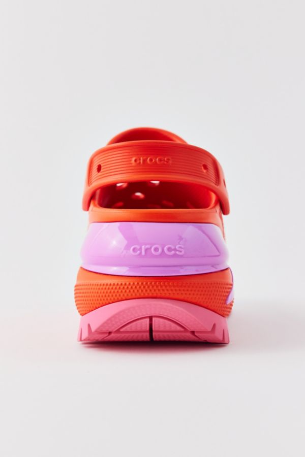 Slide View: 3: Sabot Mega Crush Crocs