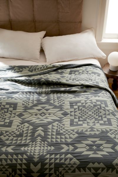 Pendleton Opal Spring Organic Cotton Matelassé Coverlet