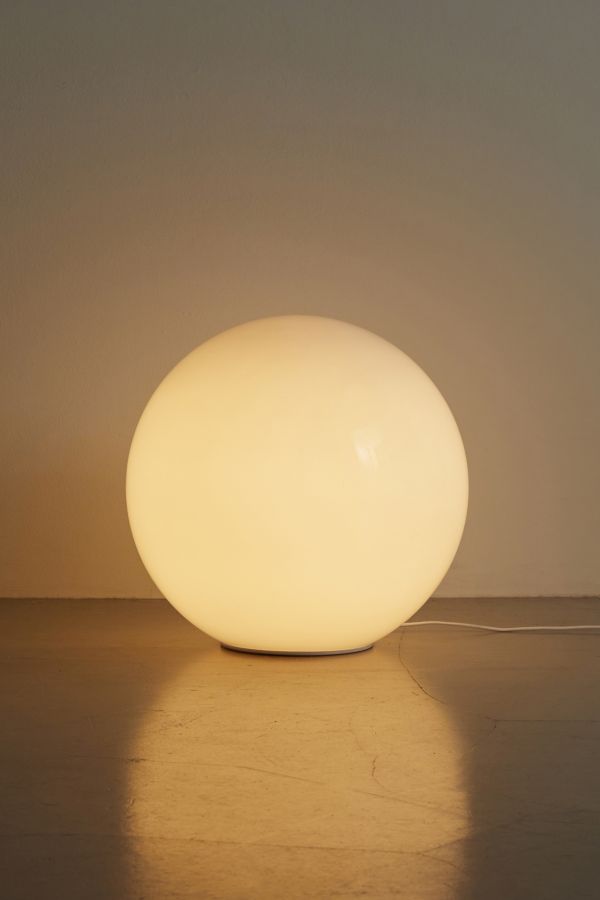 Slide View: 4: XL Globe Floor Lamp